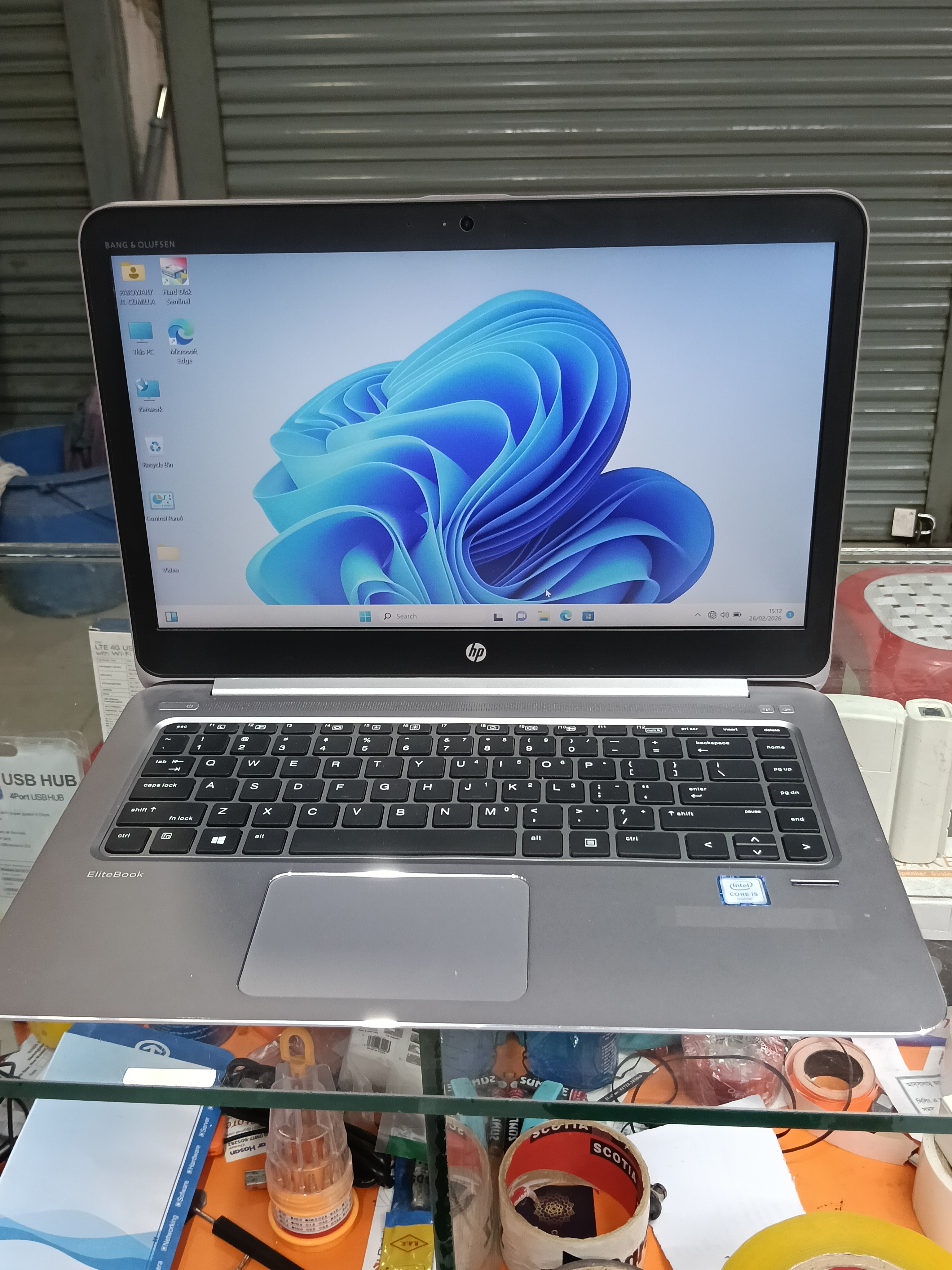 HP ELITEBOOK 1040 G3 i5 6TH GEN Ram 8GB, SSD 256GB Laptop.